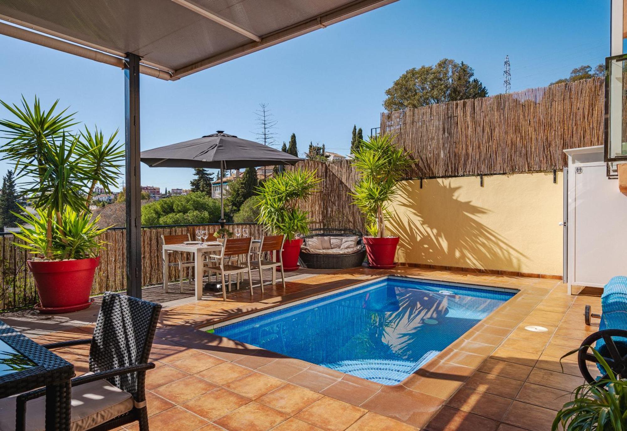 Private Luxurious Hillside Villa With Pool & Sea Views For 8 To 10 Ppl Fuengirola Kültér fotó