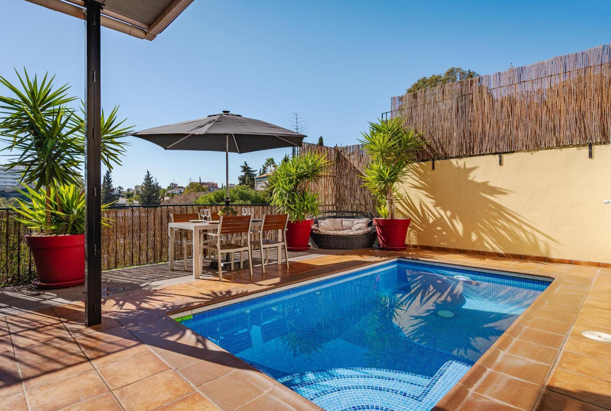 Private Luxurious Hillside Villa With Pool & Sea Views For 8 To 10 Ppl Fuengirola Kültér fotó
