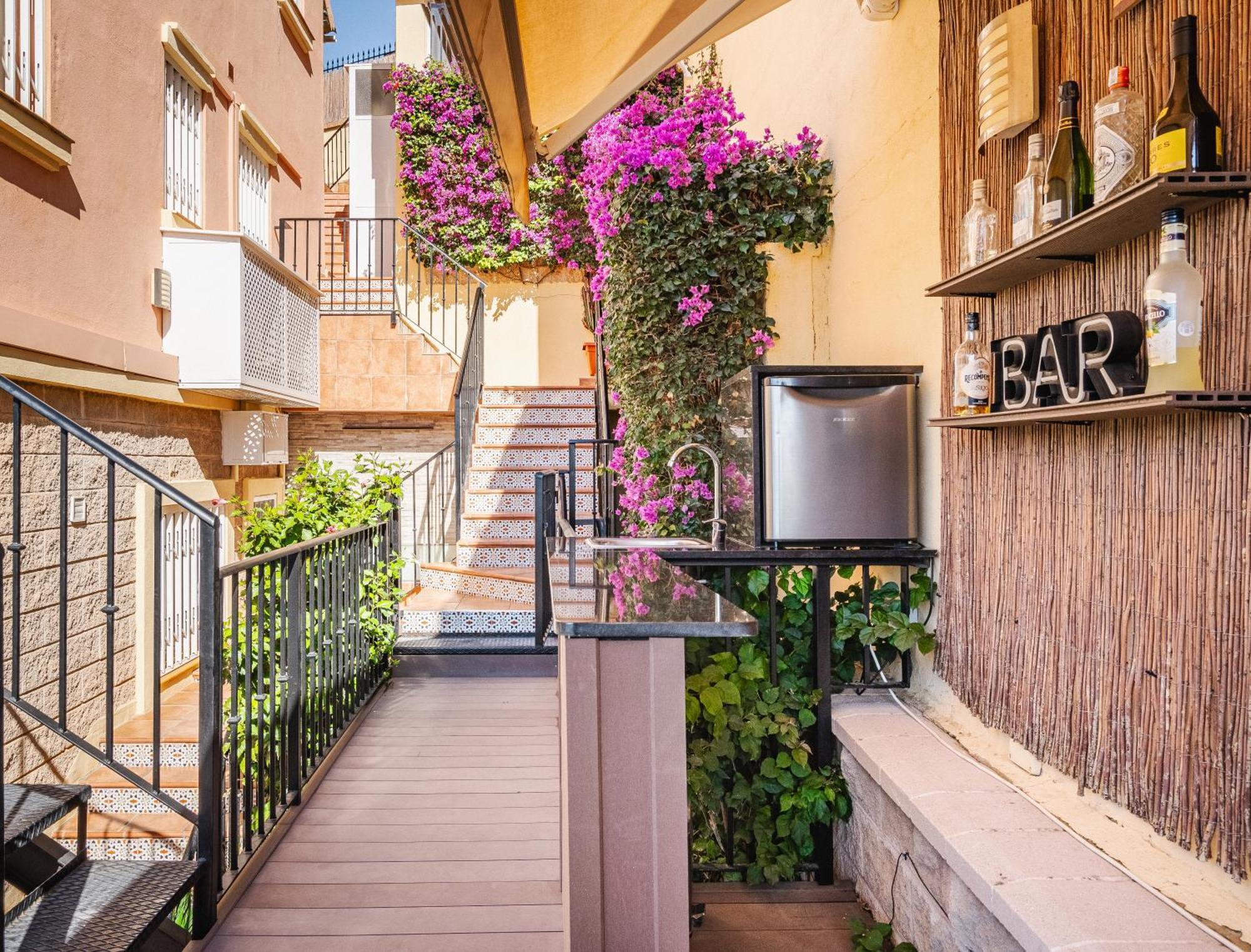 Private Luxurious Hillside Villa With Pool & Sea Views For 8 To 10 Ppl Fuengirola Kültér fotó