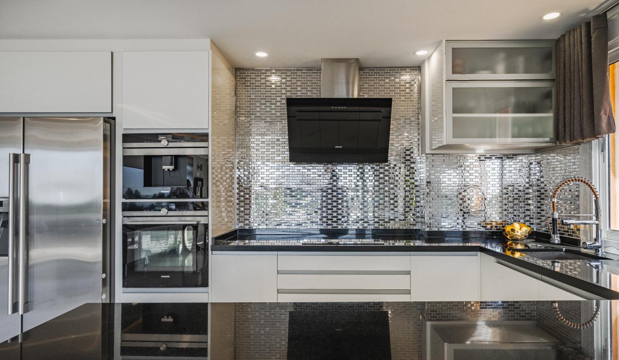 Private Luxurious Hillside Villa With Pool & Sea Views For 8 To 10 Ppl Fuengirola Kültér fotó